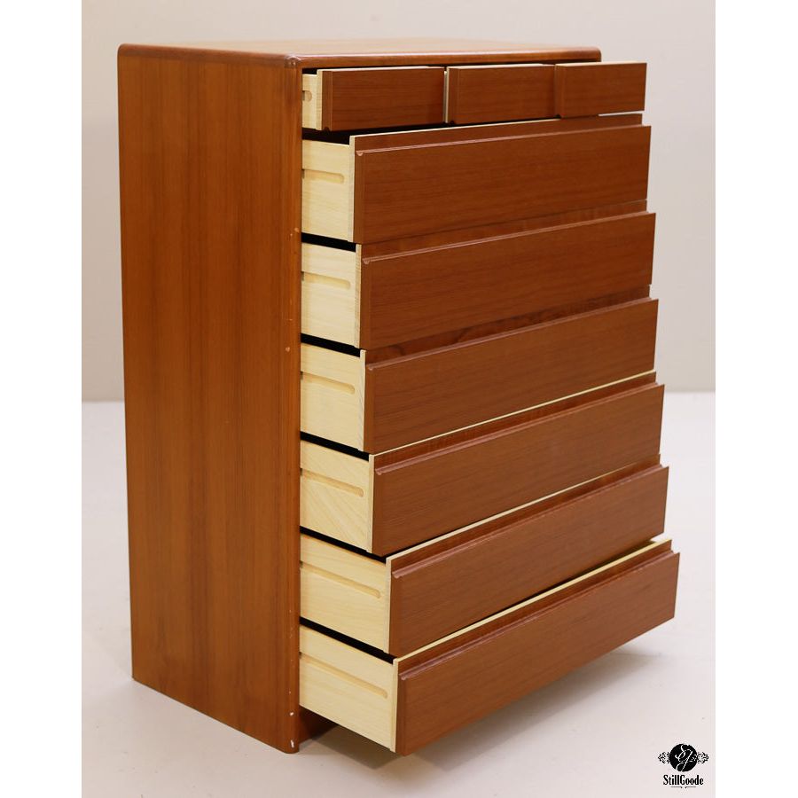 Danish Inspirations Chest of Drawers