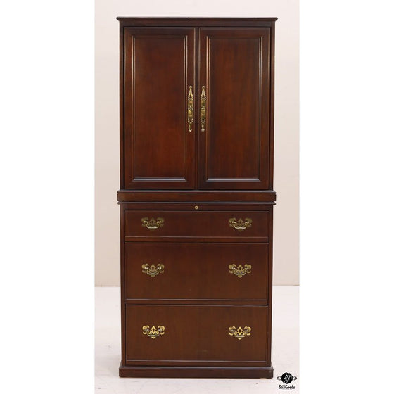 Sligh Cabinet