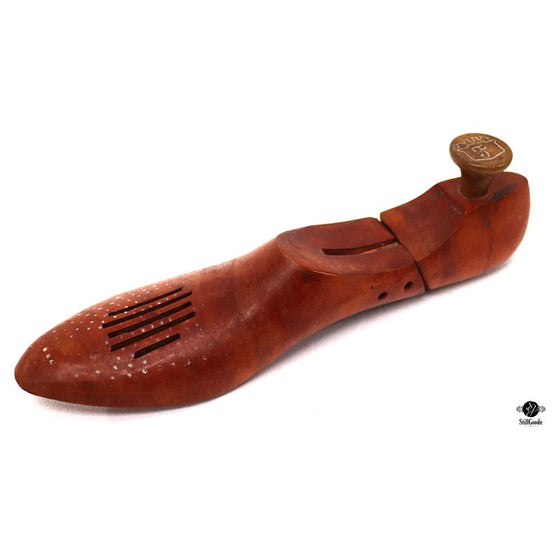 Figurine