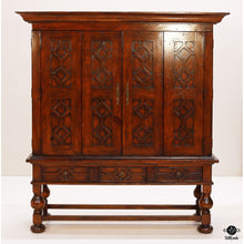  Lexington Cabinet