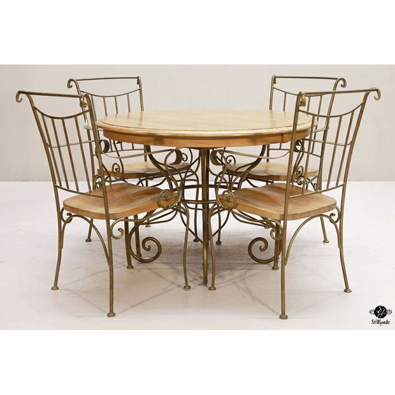 Kincaid Dining Set