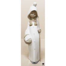  Lladro Figurine