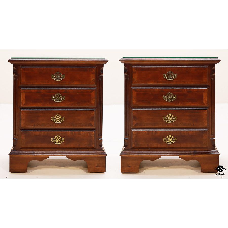 Nightstands (Pair)