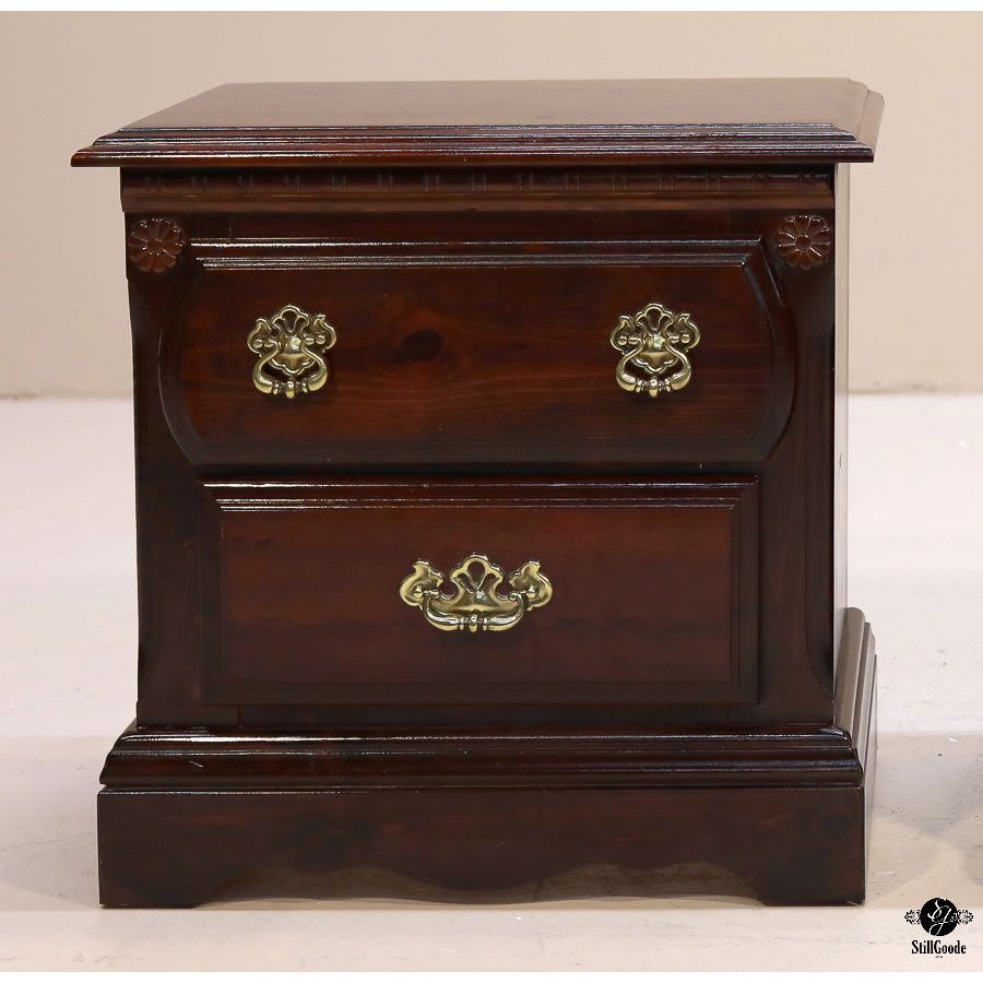 Nightstands (Pair)