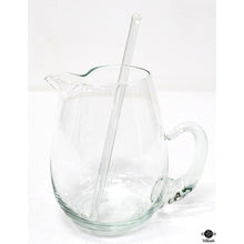 Pitcher