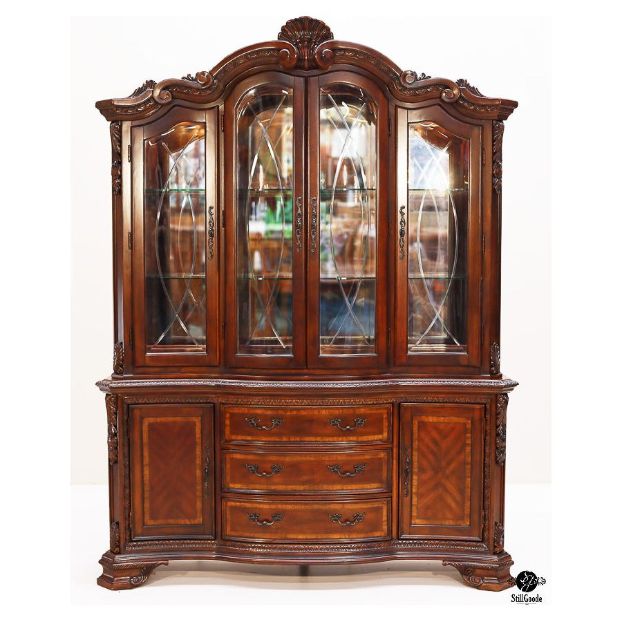 ART China Cabinet