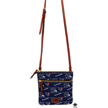  Dooney & Bourke Crossbody Bag