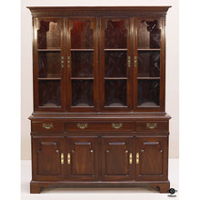  Ethan Allen China Cabinet