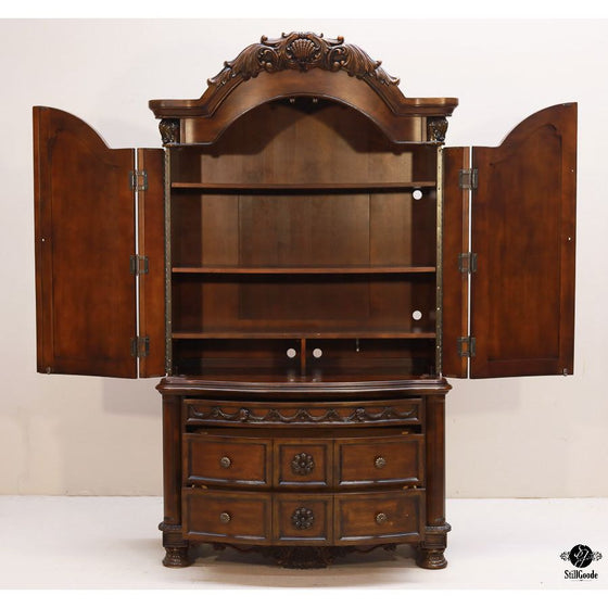 Ashley Armoire