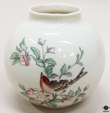  Lenox Vase