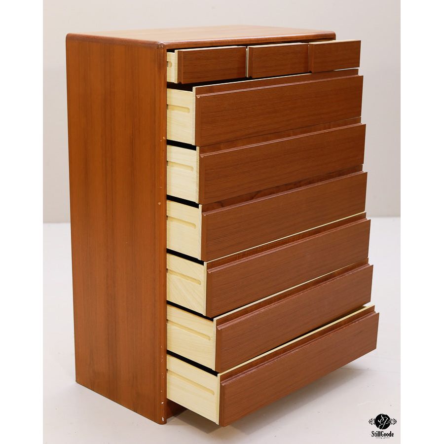 Danish Inspirations Chest of Drawers