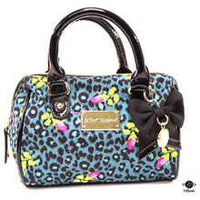 Betsey Johnson Crossbody Bag