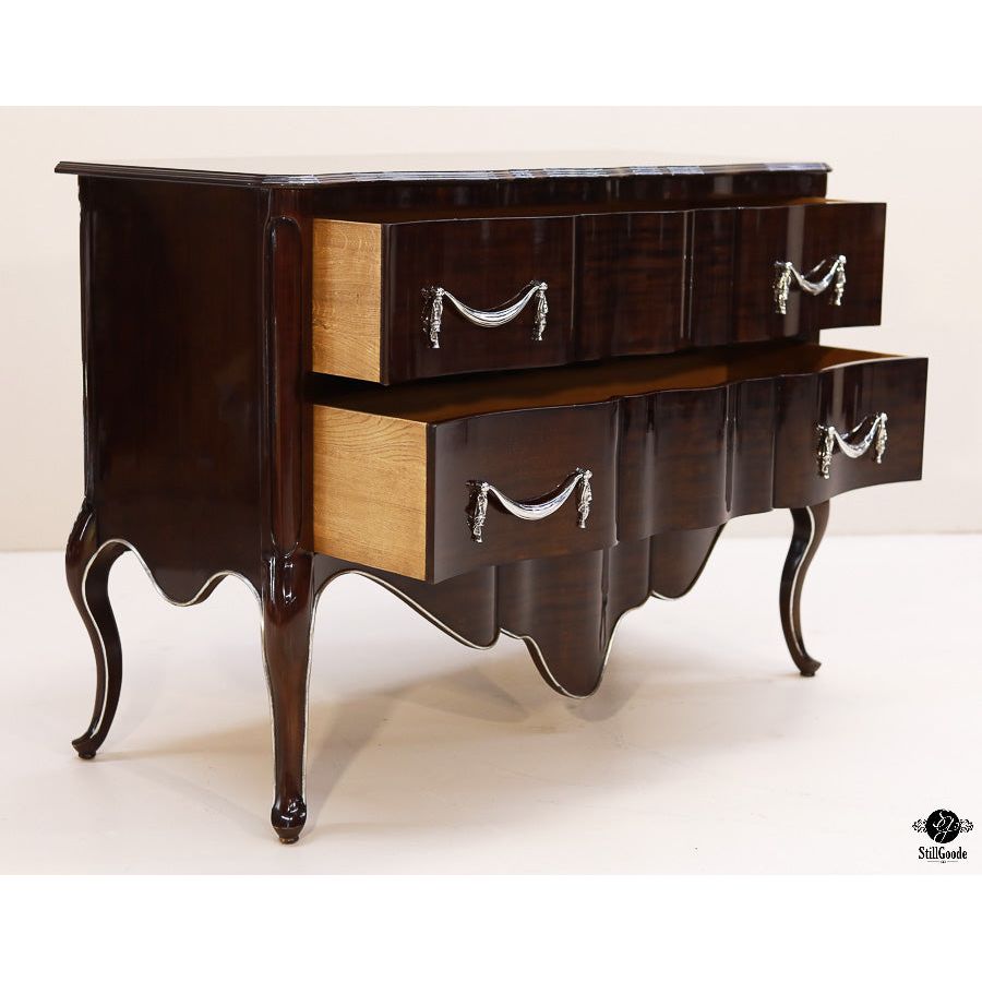 Jonathan Charles Chest of Drawers