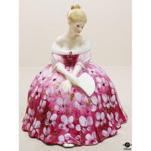  Royal Doulton Figurine