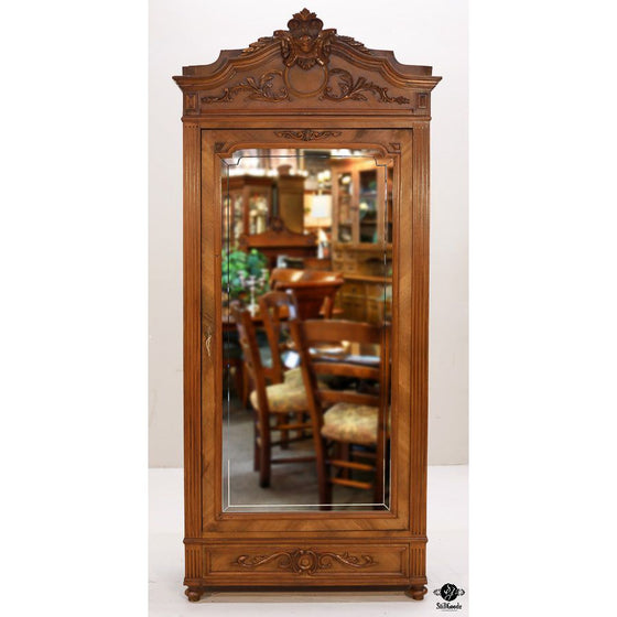 Armoire