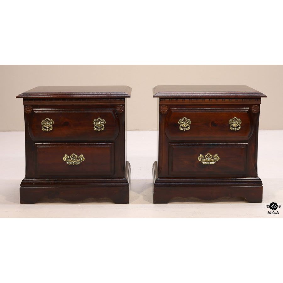 Nightstands (Pair)