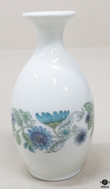  Wedgwood Vase