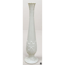  Lenox Vase