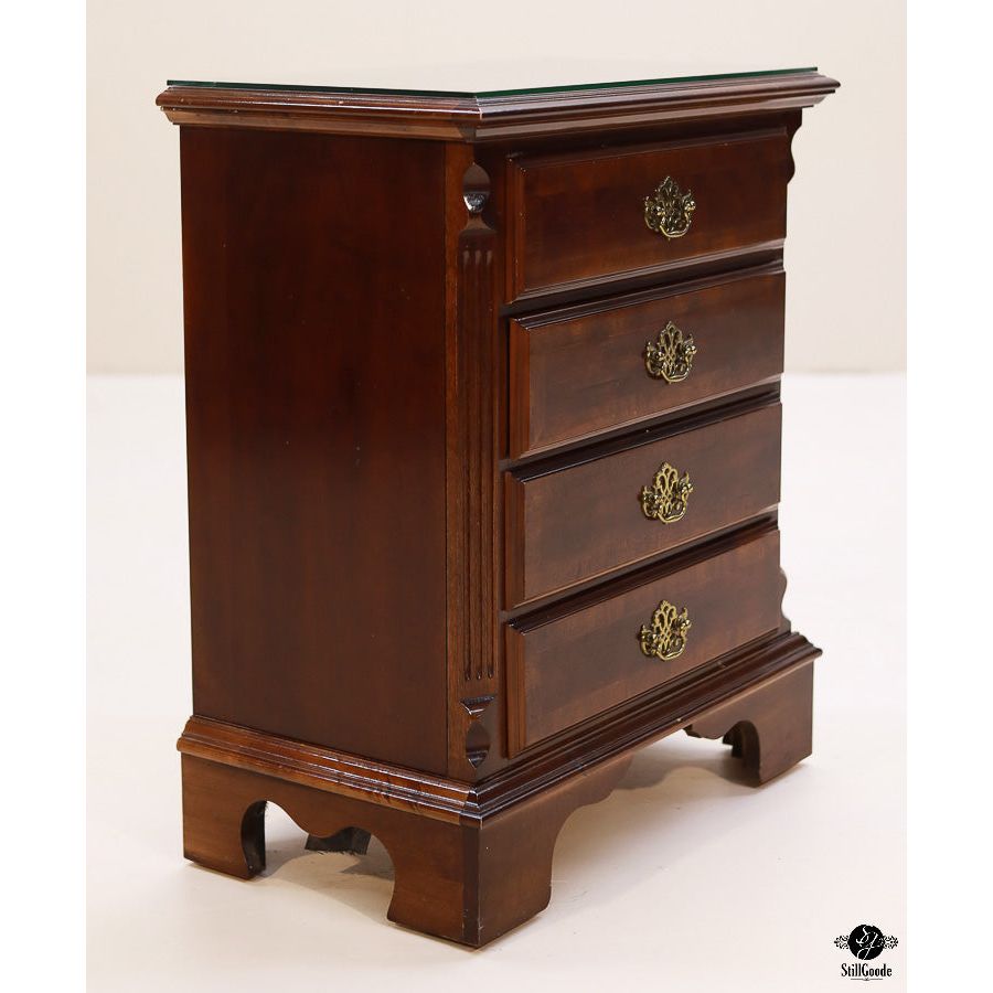 Nightstands (Pair)