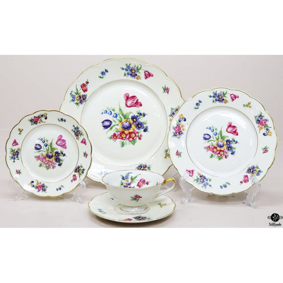 Royal Bayreuth China Set