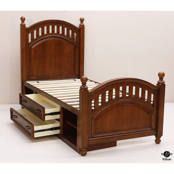 Twin Bed