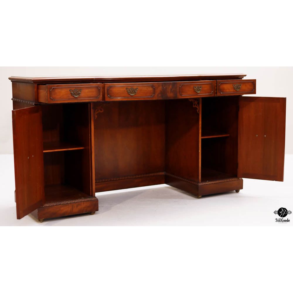 Sideboard