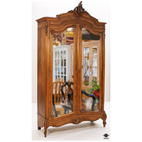 Armoire