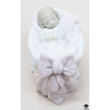  Lladro Figurine