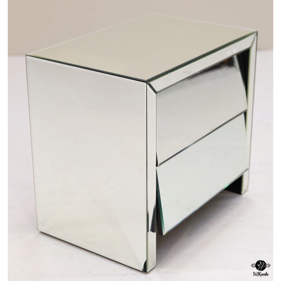 Nightstands (Pair)