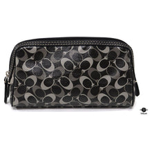  Coach Pouch